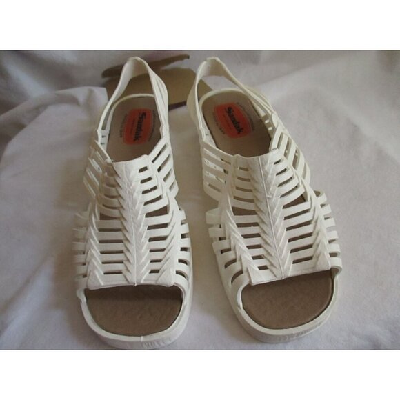 Vintage Womens Sandals 9 US 26 mexico Sandak Molded Rubber White Isabel NOS - Picture 2 of 10